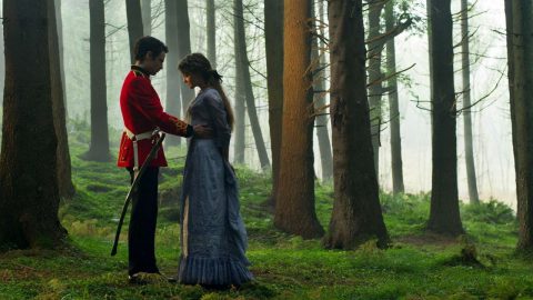 Via dalla pazza folla