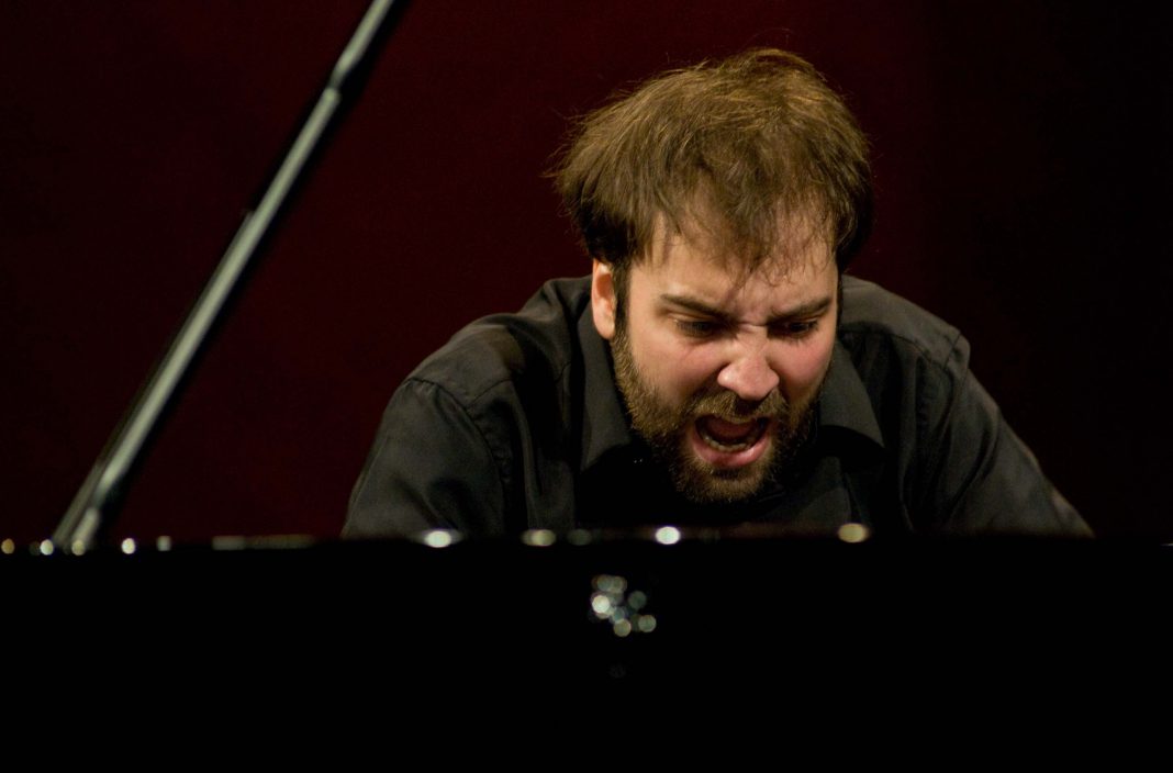 Alessandro Deljavan Alessandro Deljavan