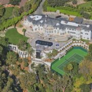 kenny-rogers-estate-sold-for-46m11