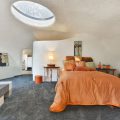 La casa dei Flintstones esiste davvero ed è in vendita 4