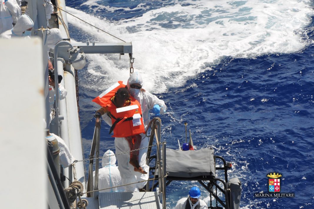 Marina Militare: l’eccellenza italiana che salva 284 migranti Marina Militare: l’eccellenza italiana che salva 284 migranti