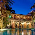 villa_versace_miami_piscina-1024×706