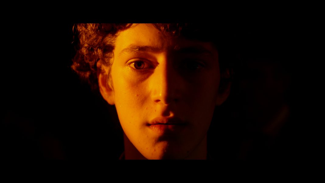 LOST IN PARADISE – FUORI DI ME LOST IN PARADISE – FUORI DI ME