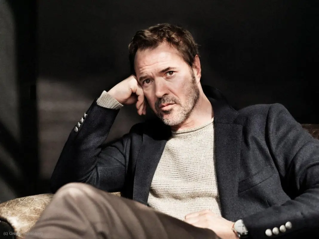 SEBASTIAN KOCH SEBASTIAN KOCH